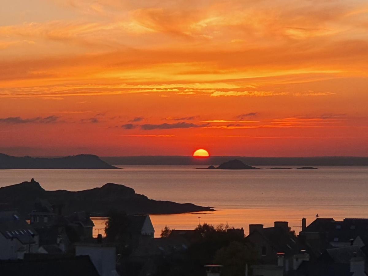 Appartement Bretagne Vue Mer Exceptionnelle Sur Les Hauts D'Erquy Au Calme ! Et Au Pied Du Gr34 Kültér fotó